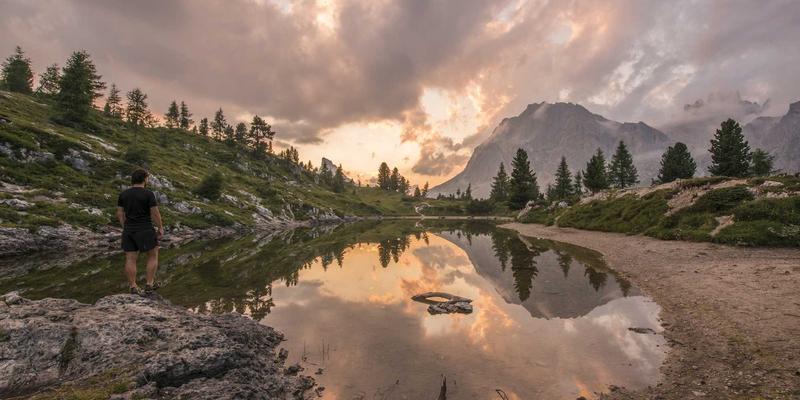 千子彩进阶指南：解锁专业级美妆技巧与创意玩法